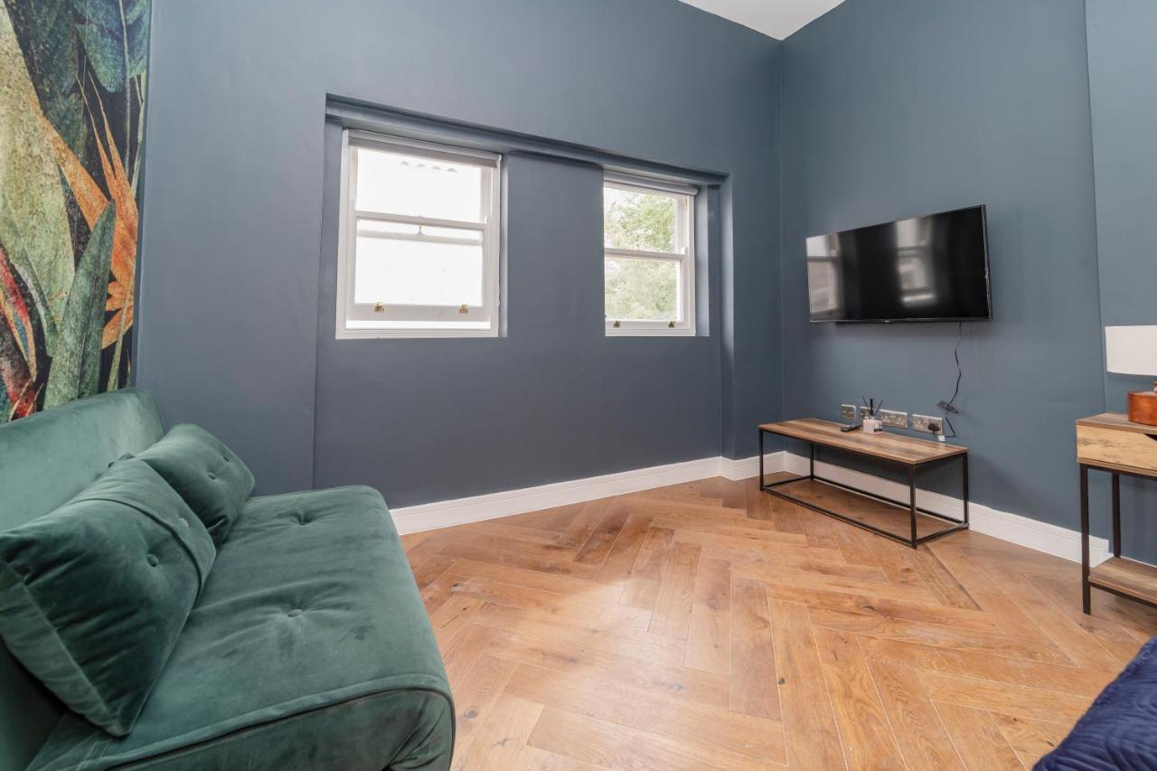 شقة Morden Studio Flat Moments Away From Brighton Seafront المظهر الخارجي الصورة