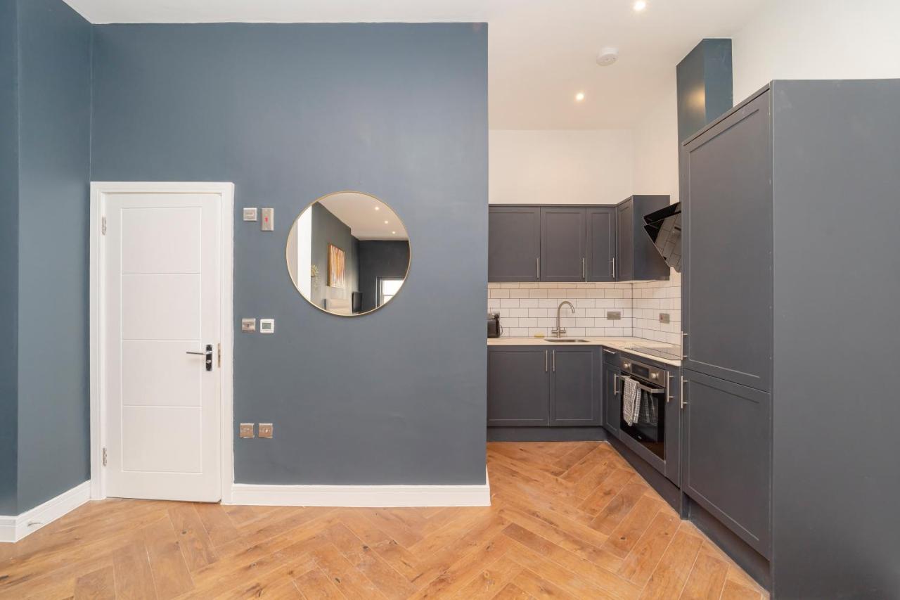 شقة Morden Studio Flat Moments Away From Brighton Seafront المظهر الخارجي الصورة