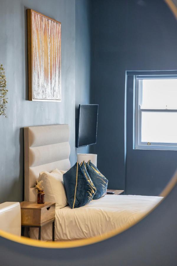 شقة Morden Studio Flat Moments Away From Brighton Seafront المظهر الخارجي الصورة
