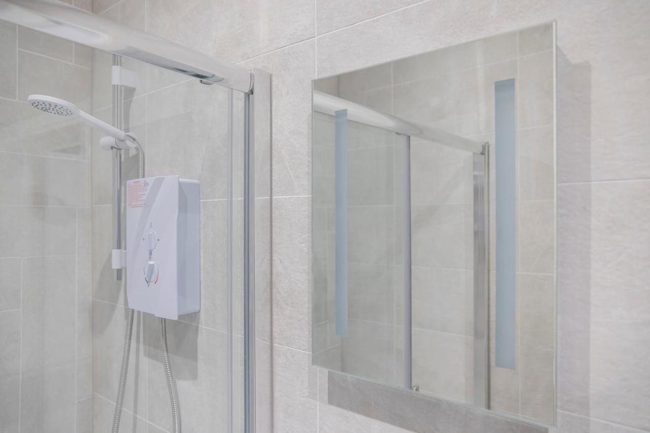 شقة Morden Studio Flat Moments Away From Brighton Seafront المظهر الخارجي الصورة